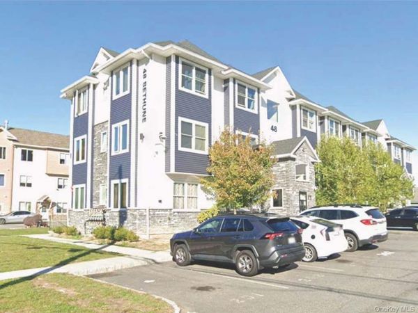 48 Bethune Boulevard , Spring Valley, NY 10977