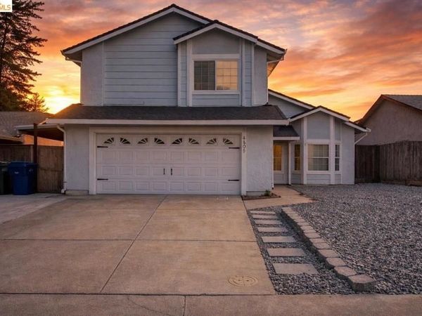 4805 Clarity Ct, Sacramento, CA 95842