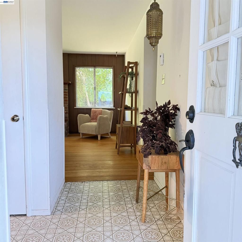 918 Anita, Lafayette, CA 94549 Main Photo