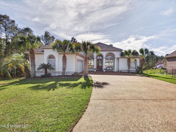 756 Troon Court, Diamondhead, MS 39525