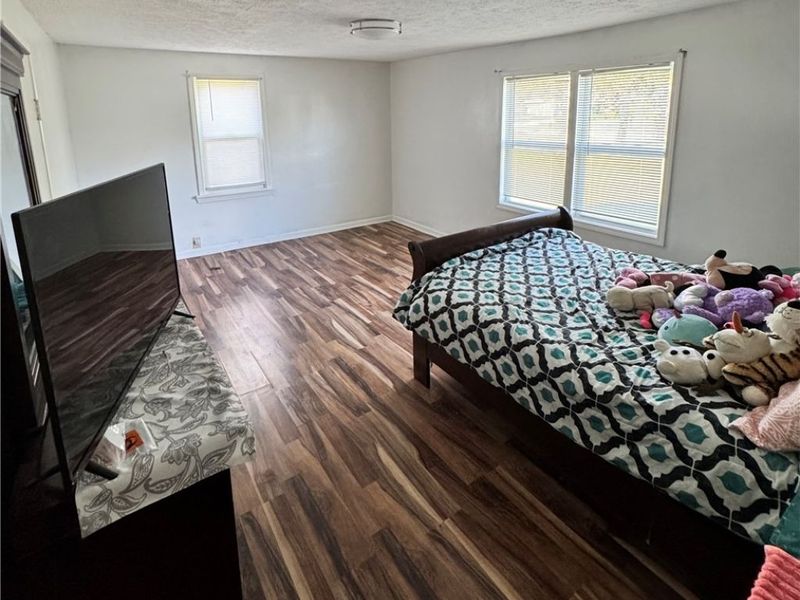 5696 Columbia Drive, Bedford Heights, OH 44146 Photo 7