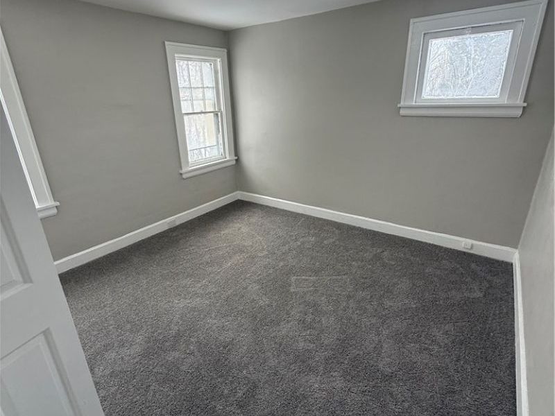 10428 Park Heights Road, Cleveland, OH 44104 Photo 8