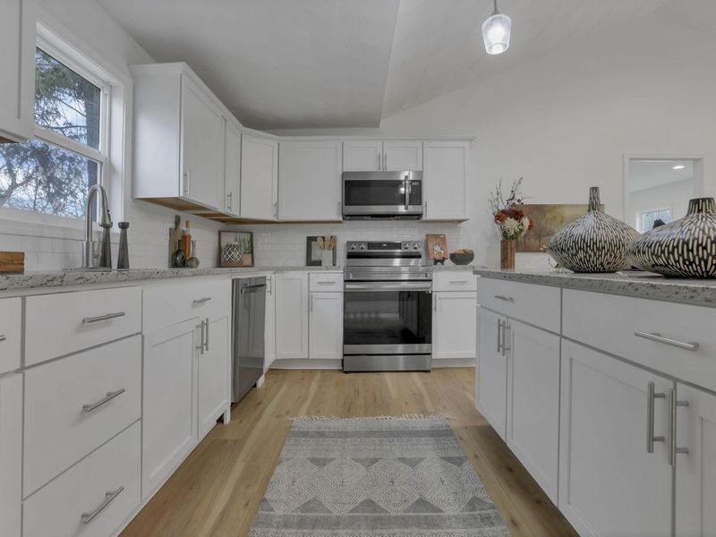 4075 Gun Barrel Road NE, Rushville, OH 43150 Photo 14