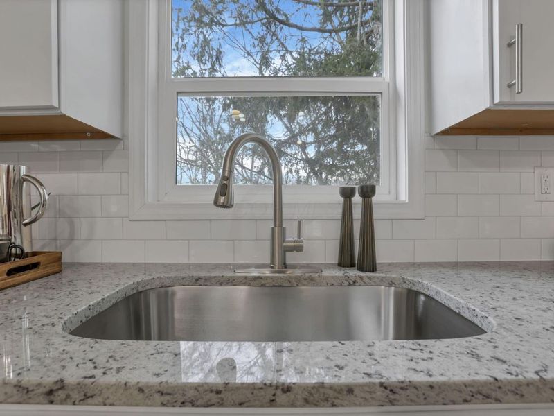 4075 Gun Barrel Road NE, Rushville, OH 43150 Photo 16