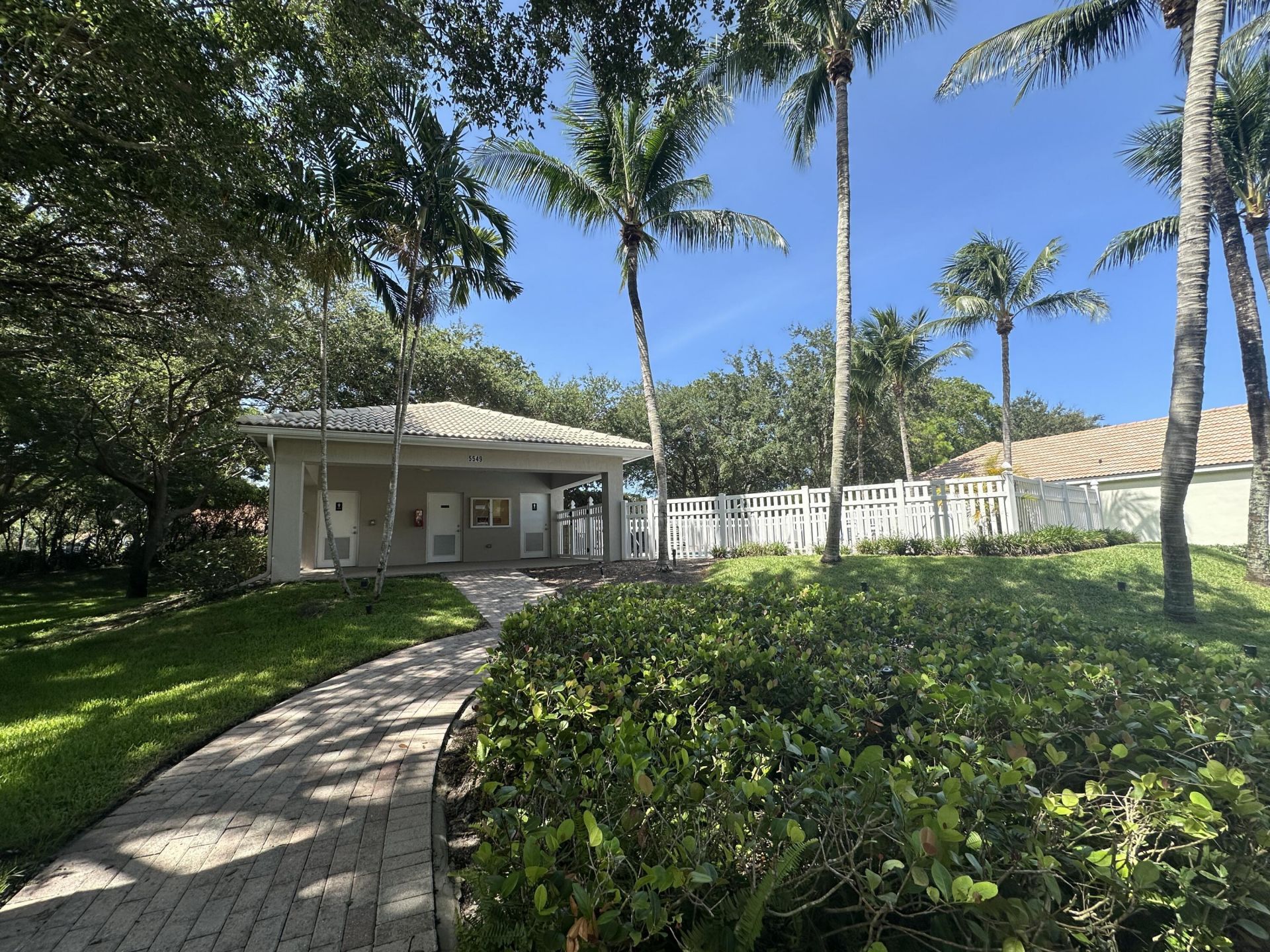 5524 Boynton Gardens Drive, Boynton Beach, FL 33437 Photo
