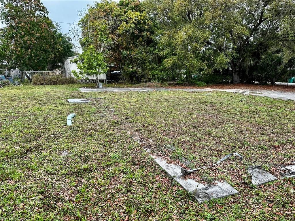 675 El Paso Trl , Immokalee, FL 34142 Photo