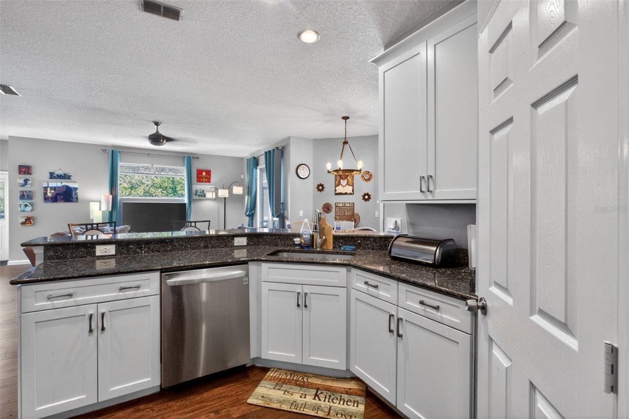 1014 Quaker Ridge Court , Oviedo, FL 32765 Photo