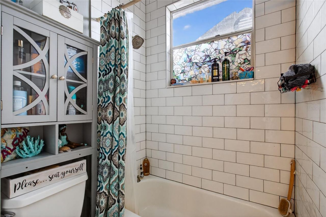 1014 Quaker Ridge Court , Oviedo, FL 32765 Photo