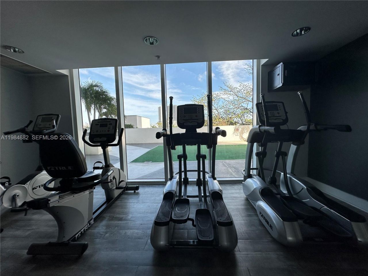 1861 NW S River Dr , Unit 1007, Miami, FL 33125 Photo