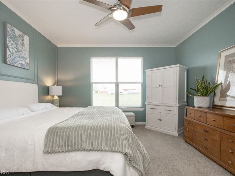 701 Cedar Crest Drive, Elyria, OH 44035 Photo 16