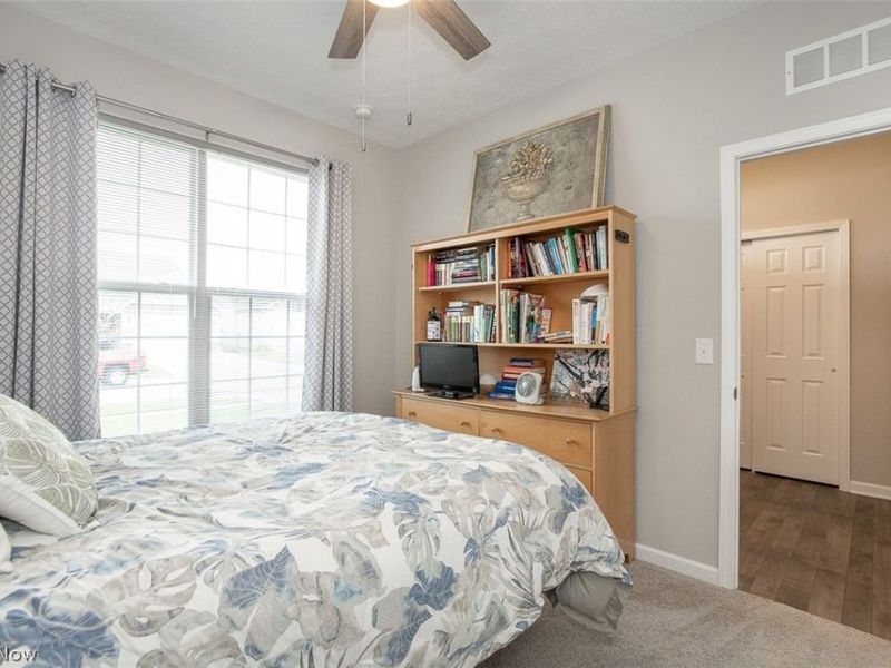 701 Cedar Crest Drive, Elyria, OH 44035 Photo 25