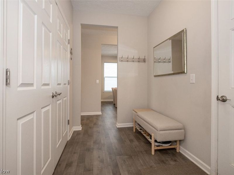 701 Cedar Crest Drive, Elyria, OH 44035 Photo 27