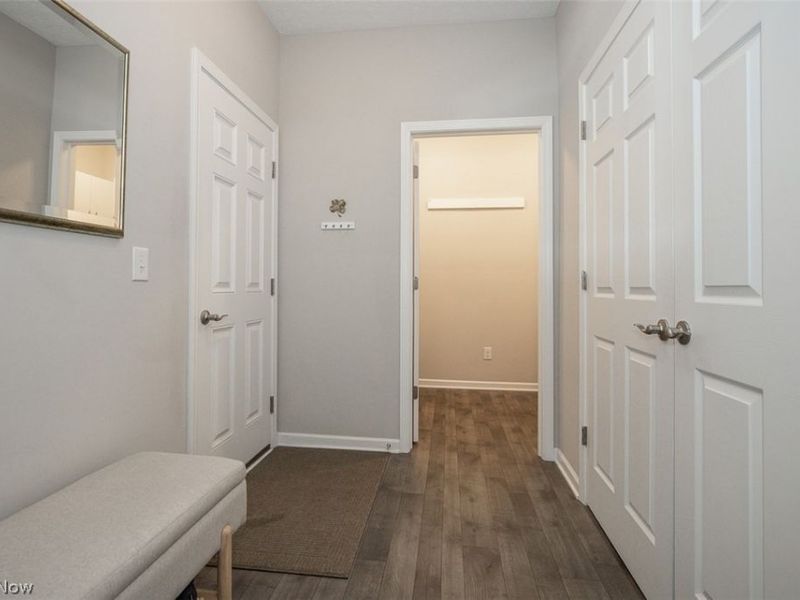 701 Cedar Crest Drive, Elyria, OH 44035 Photo 28