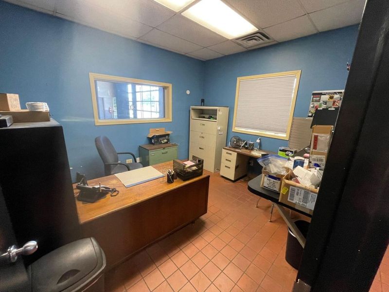 6050 E Livingston Avenue, Columbus, OH 43232 Photo 9