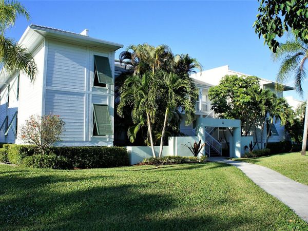 273 Cypress Point Drive, Palm Beach Gardens, FL 33418