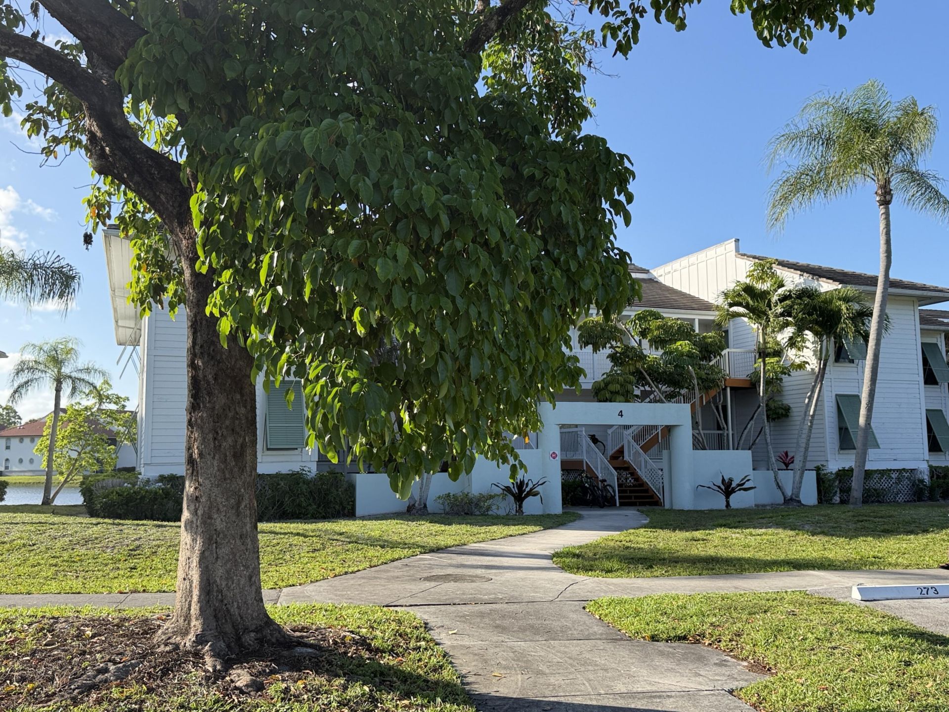 273 Cypress Point Drive, Palm Beach Gardens, FL 33418 Photo