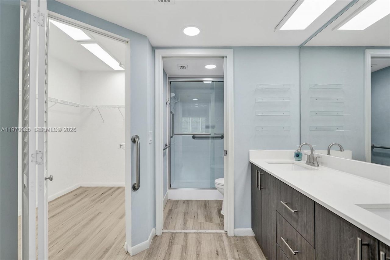 12750 SW 4th Ct, Unit 111J, Pembroke Pines, FL 33027 Photo