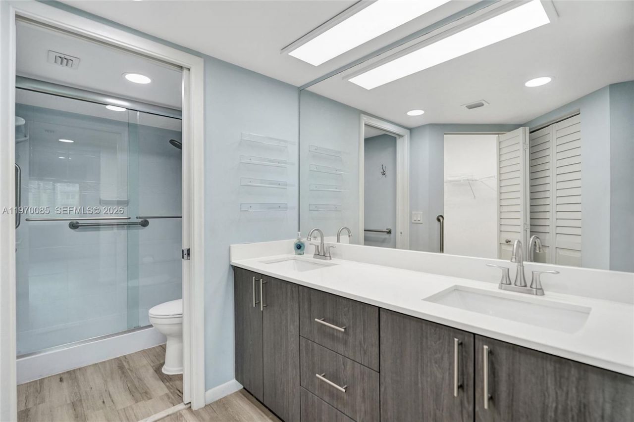 12750 SW 4th Ct, Unit 111J, Pembroke Pines, FL 33027 Photo