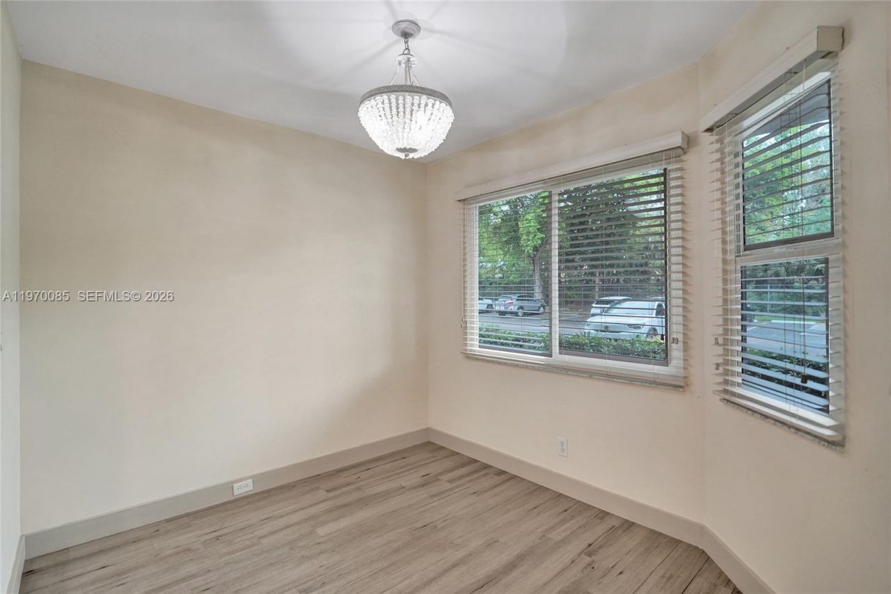 12750 SW 4th Ct, Unit 111J, Pembroke Pines, FL 33027 Photo