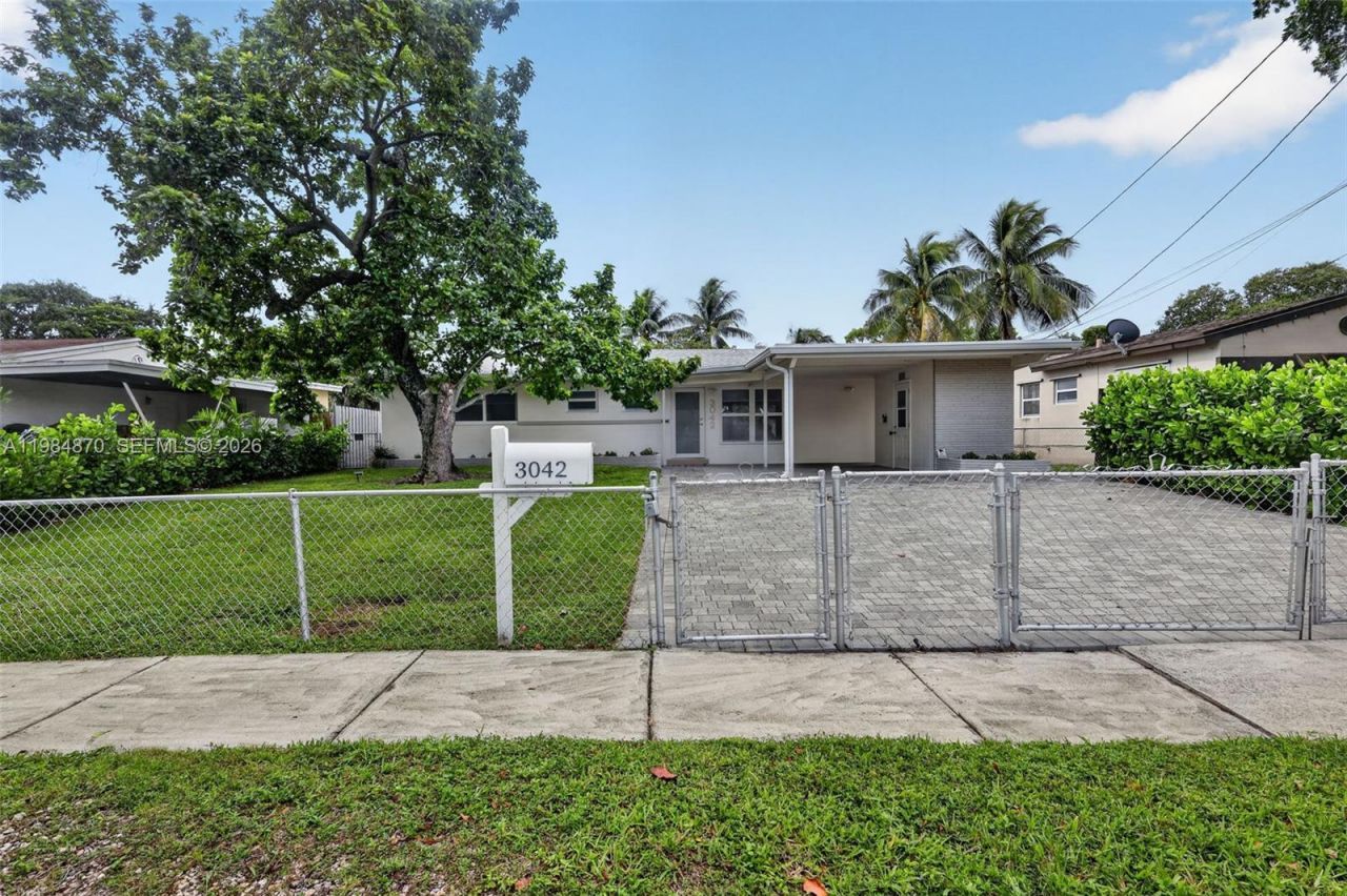 3042 Hayes St, Hollywood, FL 33021 Photo