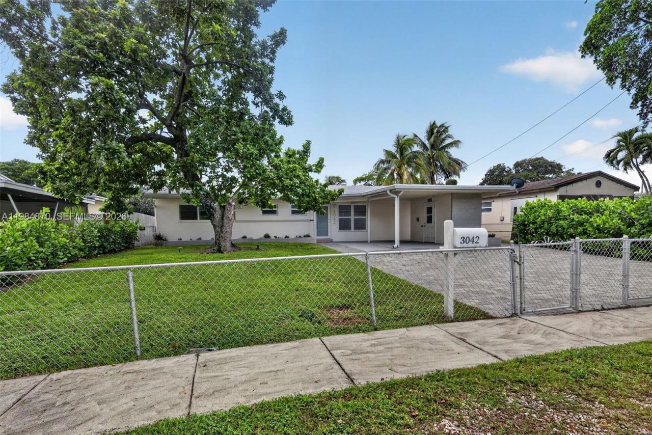 3042 Hayes St, Hollywood, FL 33021 Photo