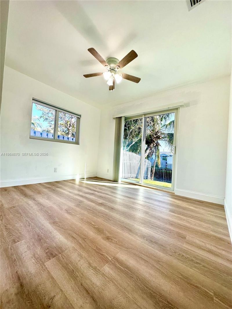 3042 Hayes St , Hollywood, FL 33021 Photo