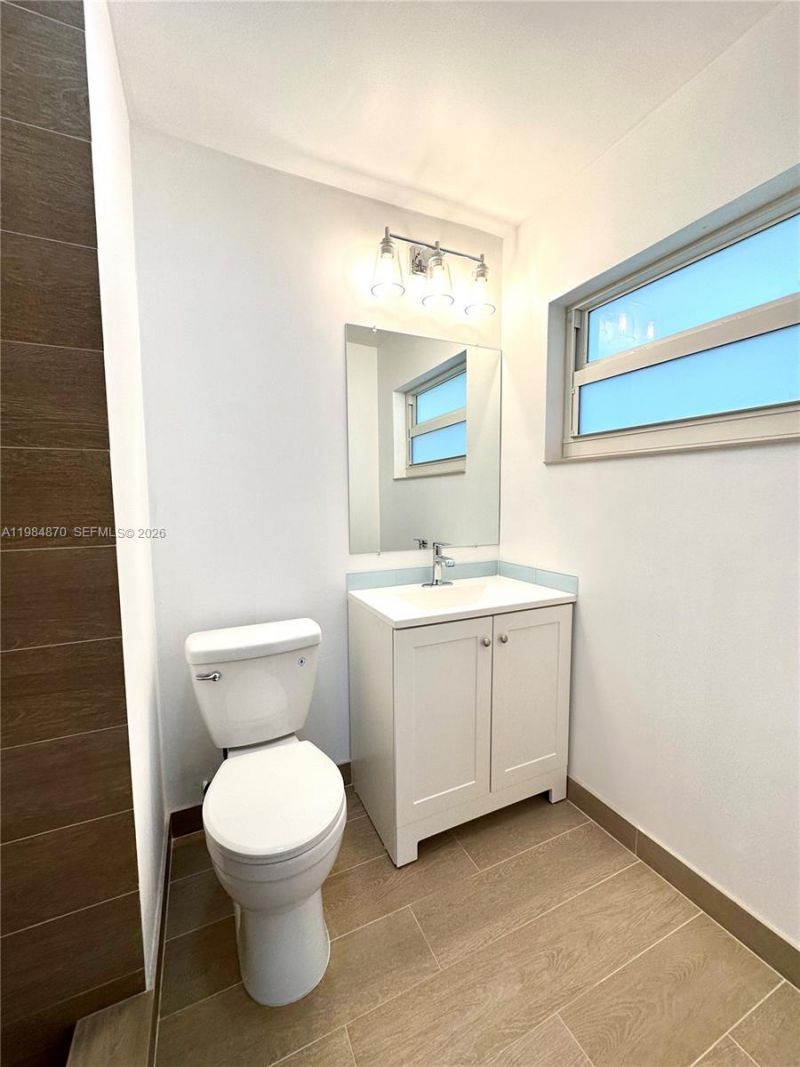 3042 Hayes St , Hollywood, FL 33021 Photo