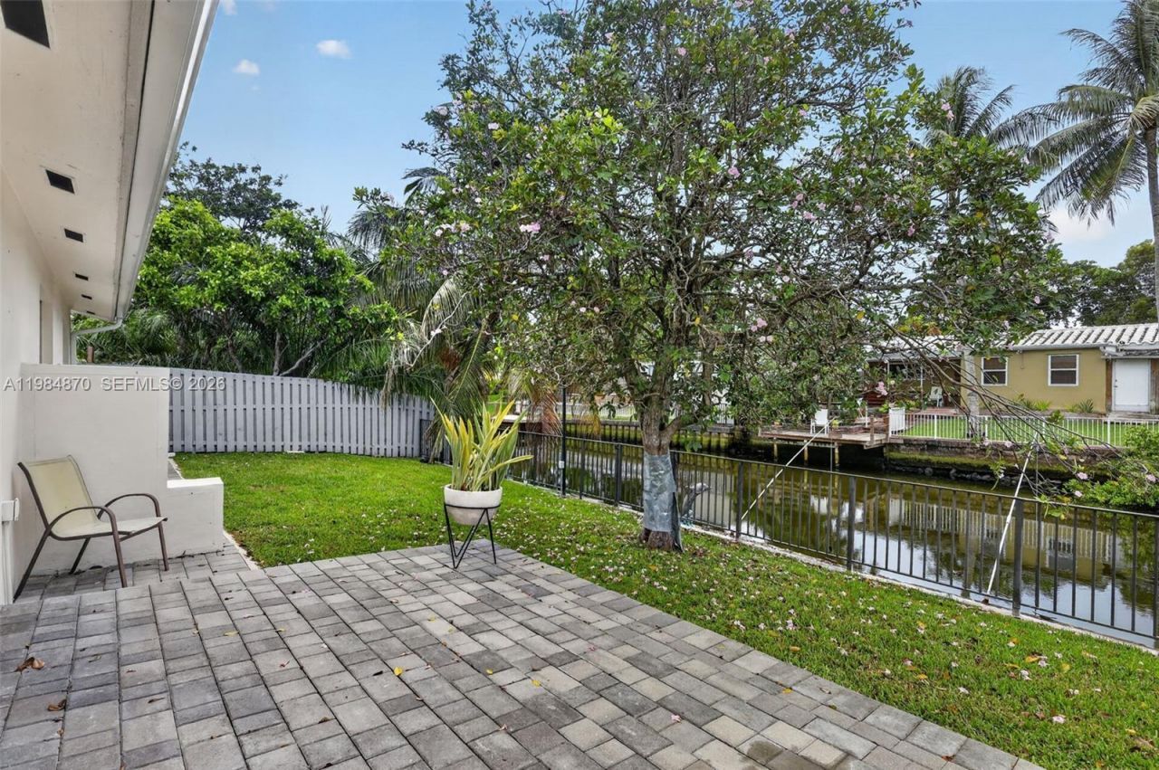 3042 Hayes St, Hollywood, FL 33021 Photo