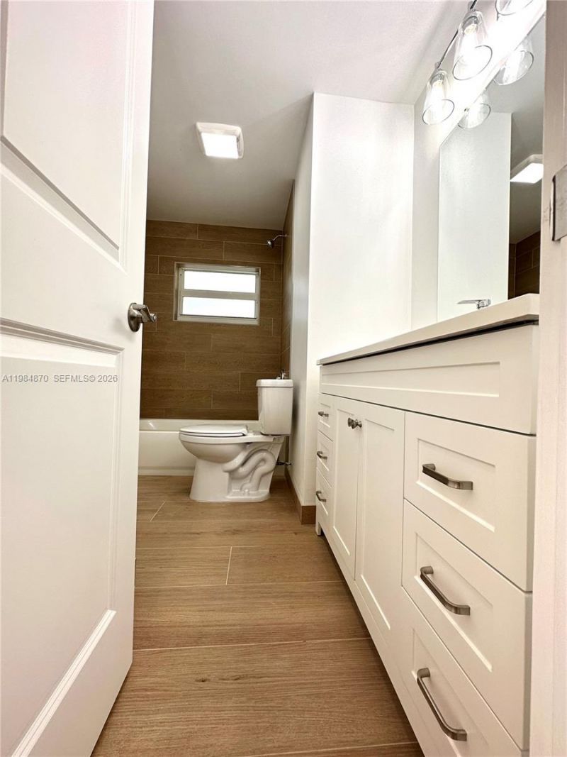 3042 Hayes St , Hollywood, FL 33021 Photo