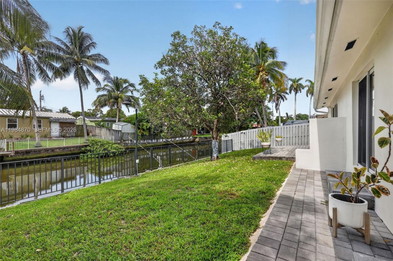 3042 Hayes St, Hollywood, FL 33021 Photo