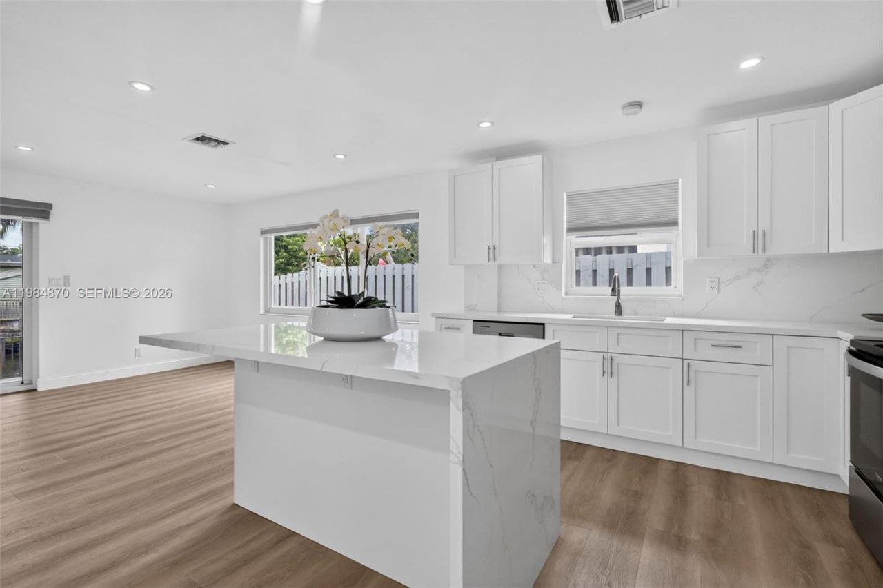 3042 Hayes St, Hollywood, FL 33021 Photo