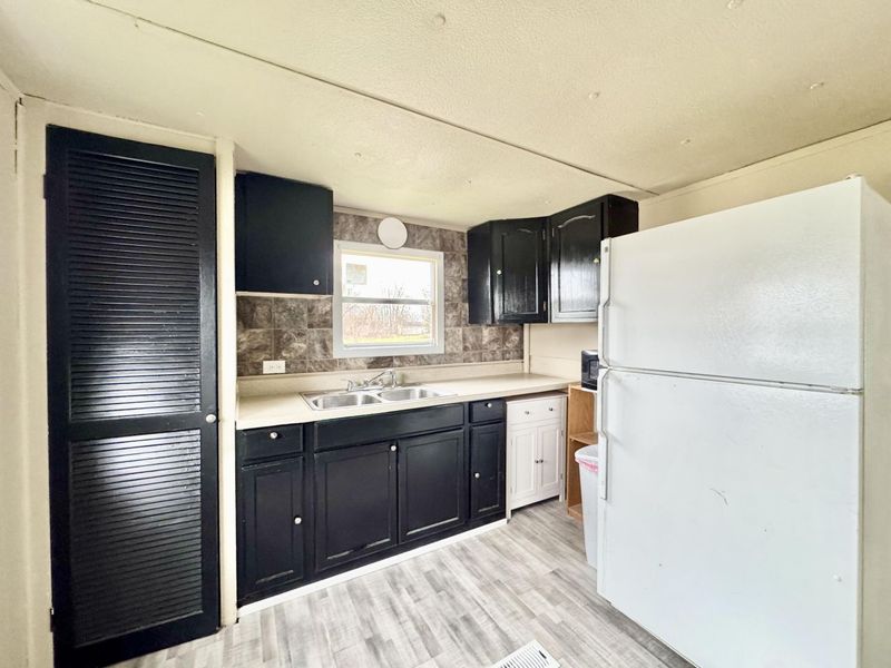 234 E Harrison Street, Unit C6, Lakeview, OH 43331 Photo 10