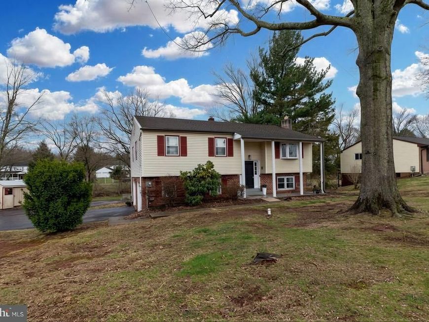 1227 Grandview Circle, Pottstown, PA 19465 Main Photo