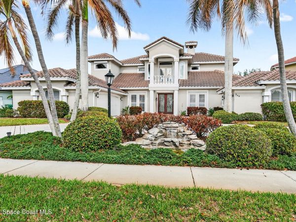 340 Newport Drive, Indialantic, FL 32903