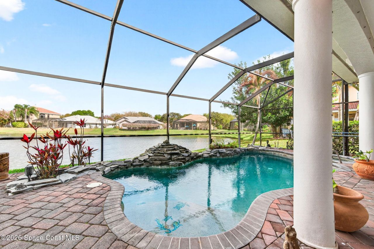 340 Newport Drive, Indialantic, FL 32903 Photo