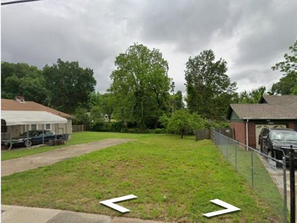 2885 CARNES AVE, Memphis, TN 38114