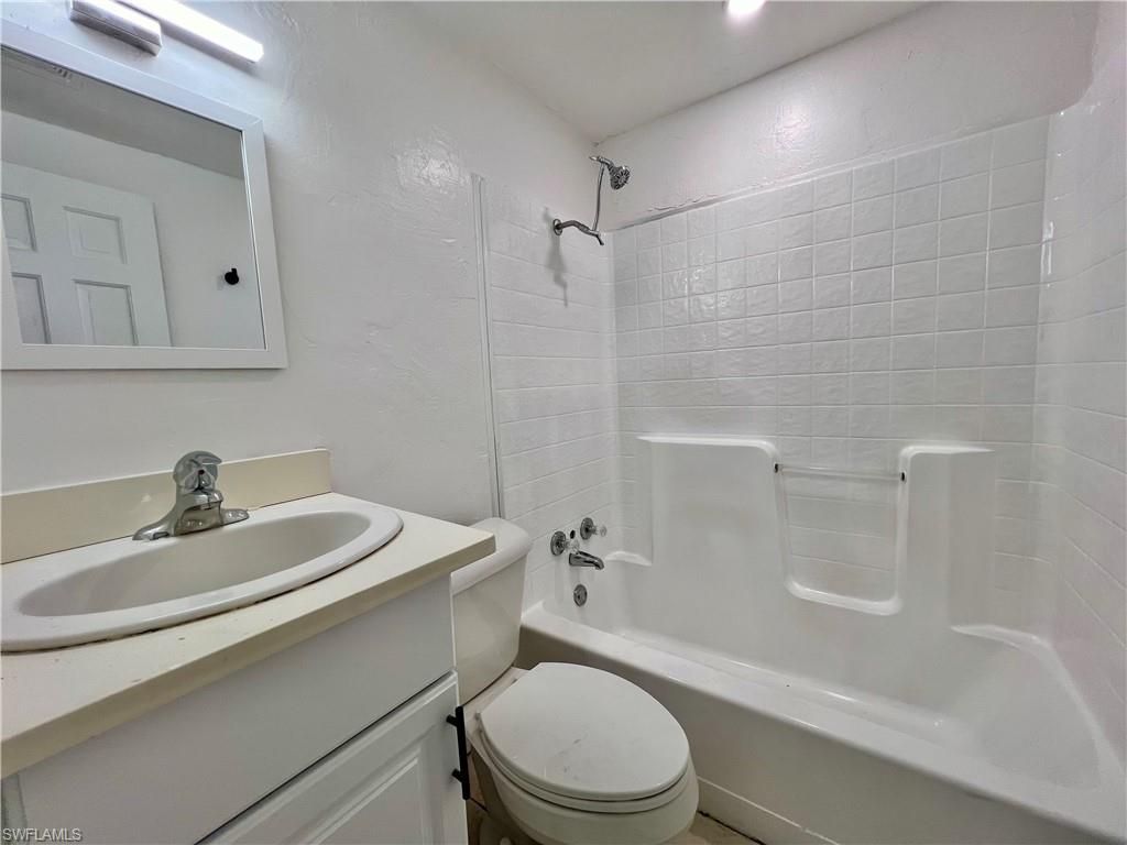 427 Capitol St , North Fort Myers, FL 33903 Photo