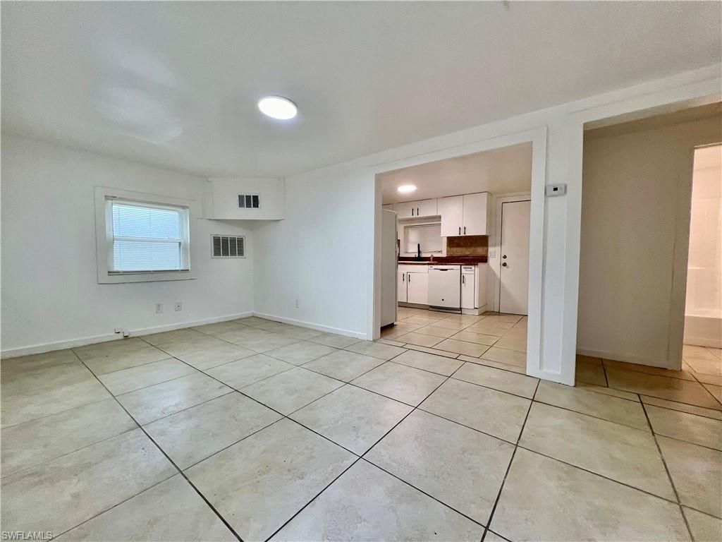 427 Capitol St , North Fort Myers, FL 33903 Photo