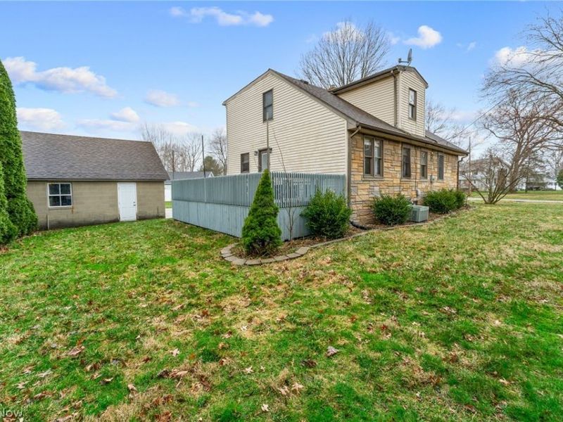 101 Delaware Avenue, Poland, OH 44514 Photo 20