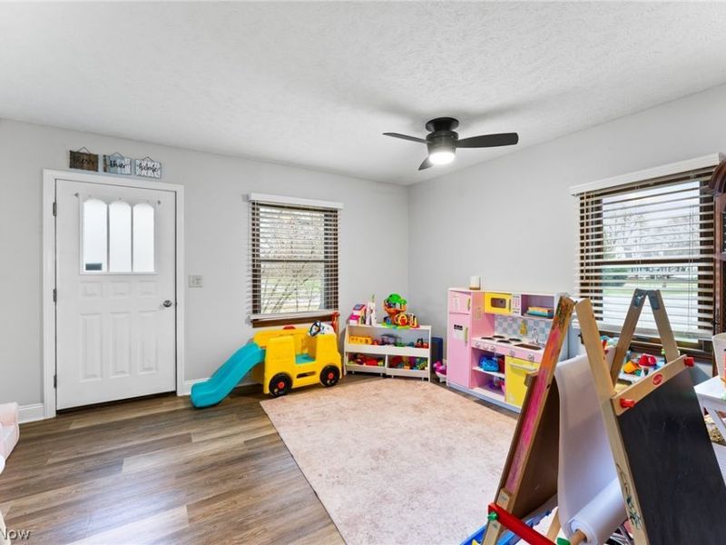 101 Delaware Avenue, Poland, OH 44514 Photo 4