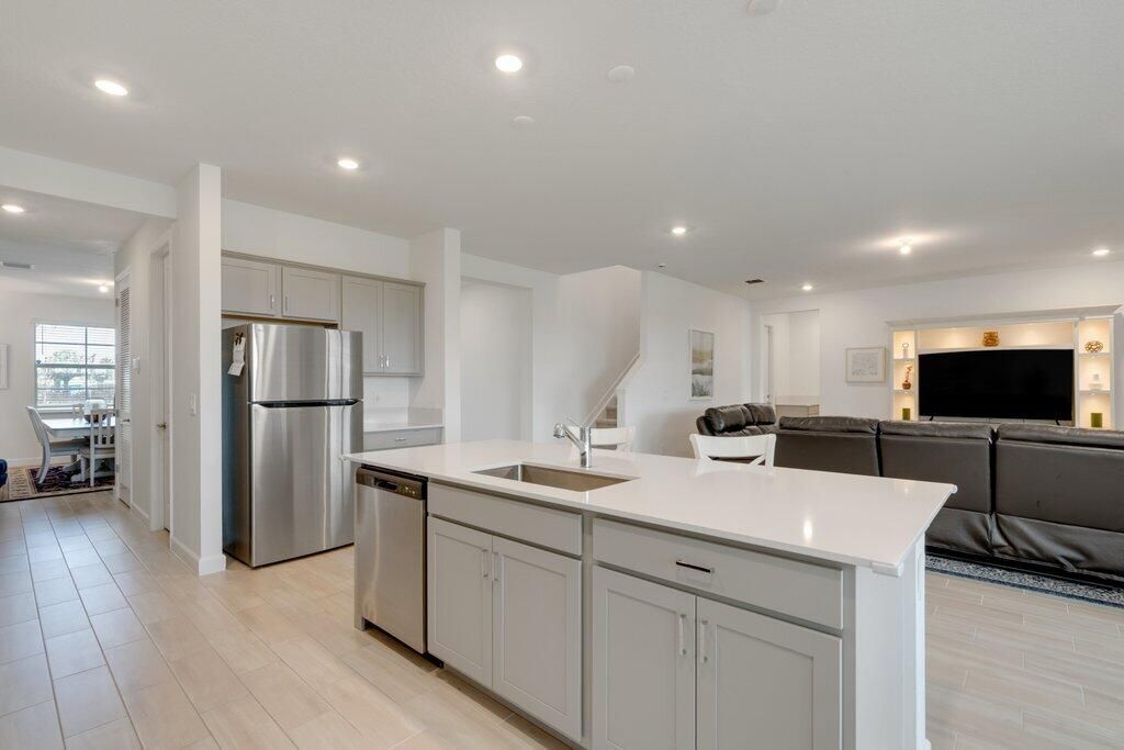 12328 SW Roma Circle, Port Saint Lucie, FL 34987 Photo