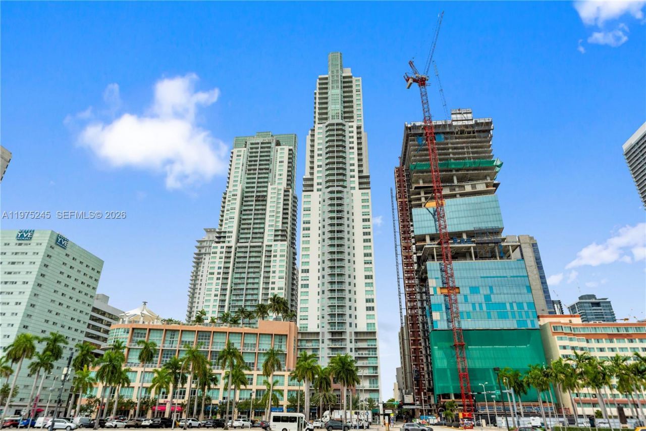 244 Biscayne Blvd , Unit 2410, Miami, FL 33132 Photo