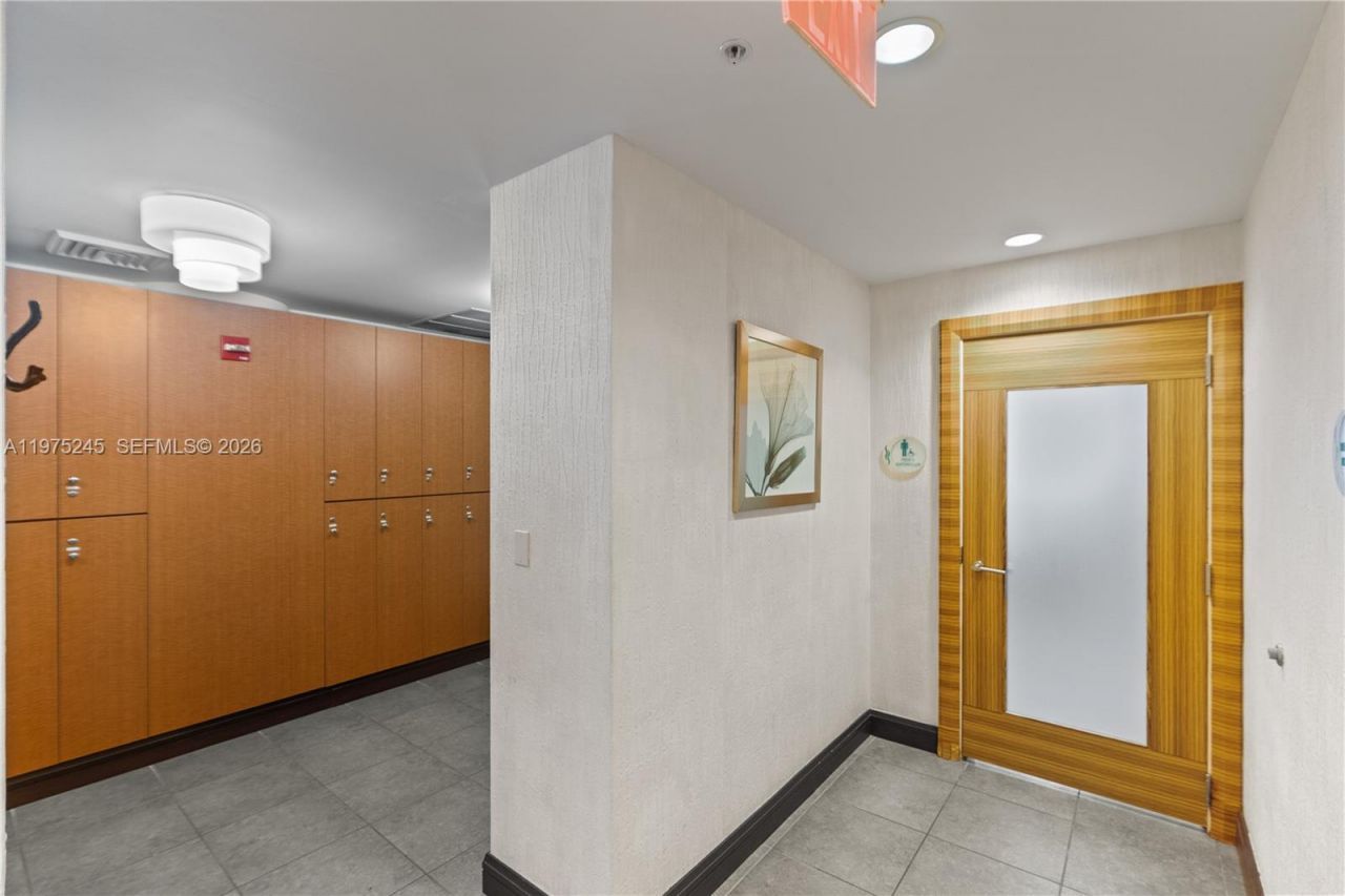 244 Biscayne Blvd , Unit 2410, Miami, FL 33132 Photo