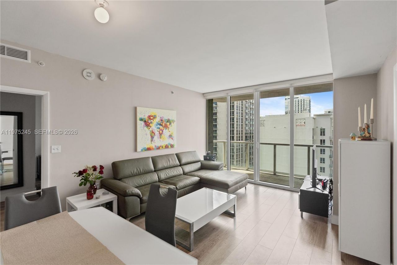 244 Biscayne Blvd , Unit 2410, Miami, FL 33132 Photo