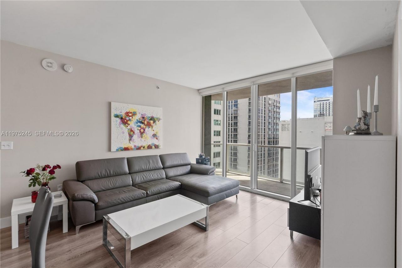 244 Biscayne Blvd , Unit 2410, Miami, FL 33132 Photo