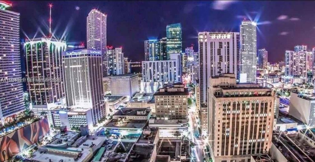 133 NE 2nd Ave , Unit 3410, Miami, FL 33132 Photo