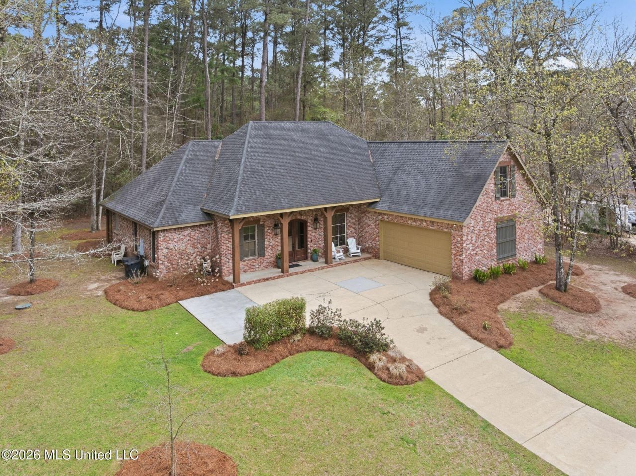 17 Parsons Creek Road, Hattiesburg, MS 39402 Main Photo