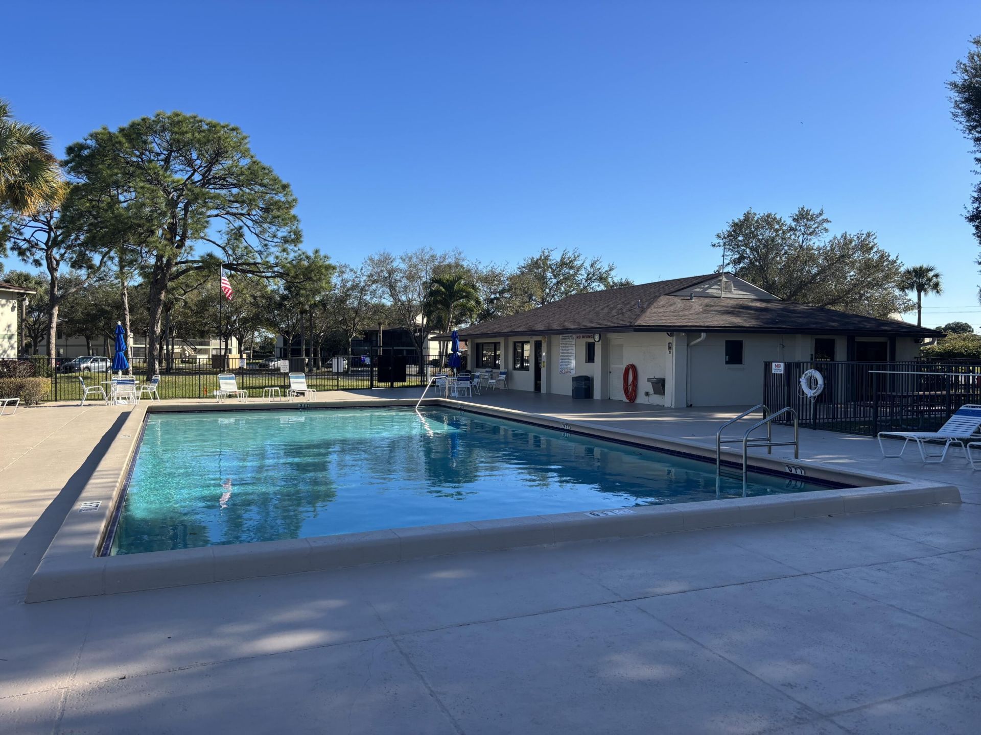 6271 Chasewood Drive, Unit F, Jupiter, FL 33458 Photo