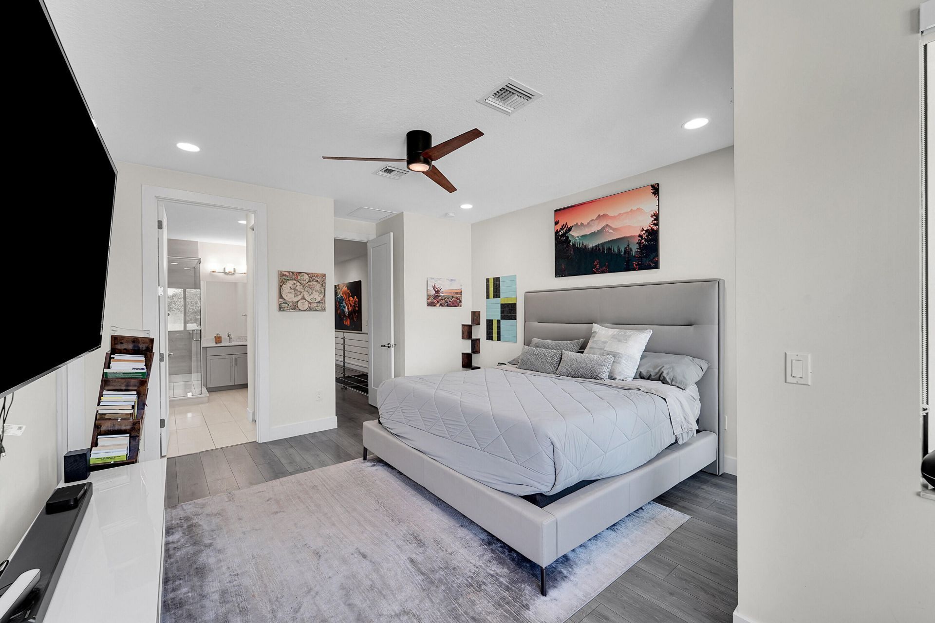 1410 SW 4th Avenue, Unit 1410, Fort Lauderdale, FL 33315 Photo