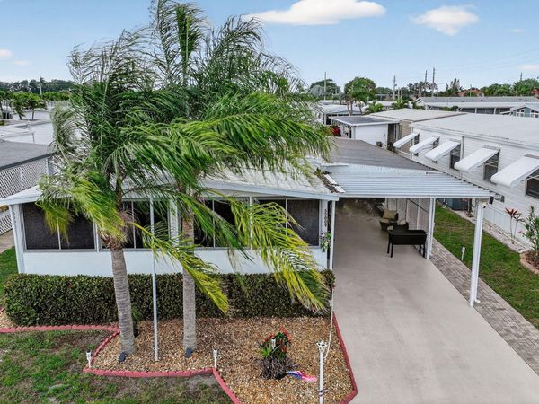 53009 Del Rio, Boynton Beach, FL 33436
